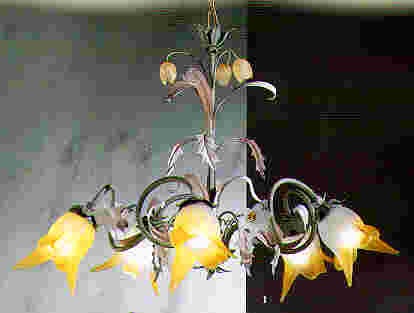 r19.jpg (7805 byte)